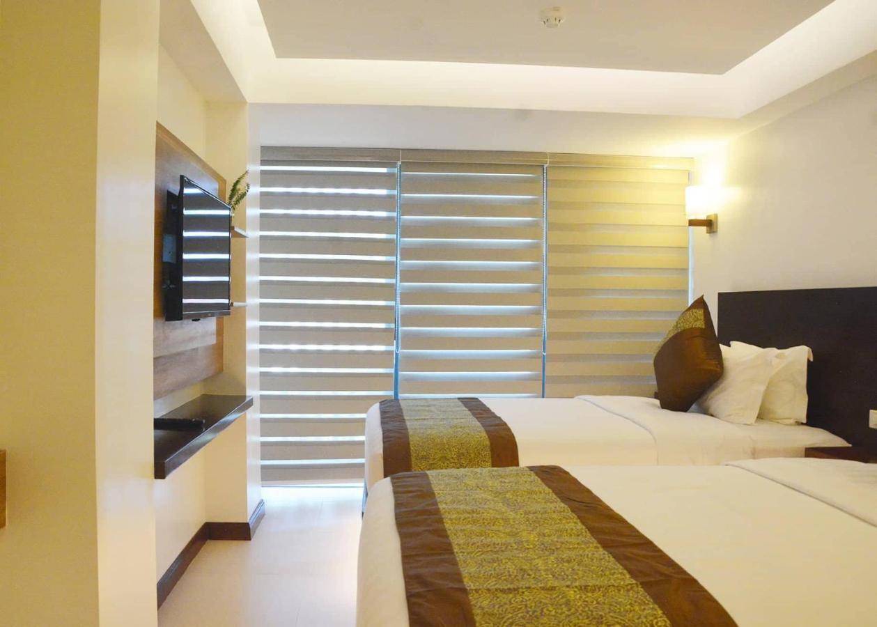Commander De Boracay 3*