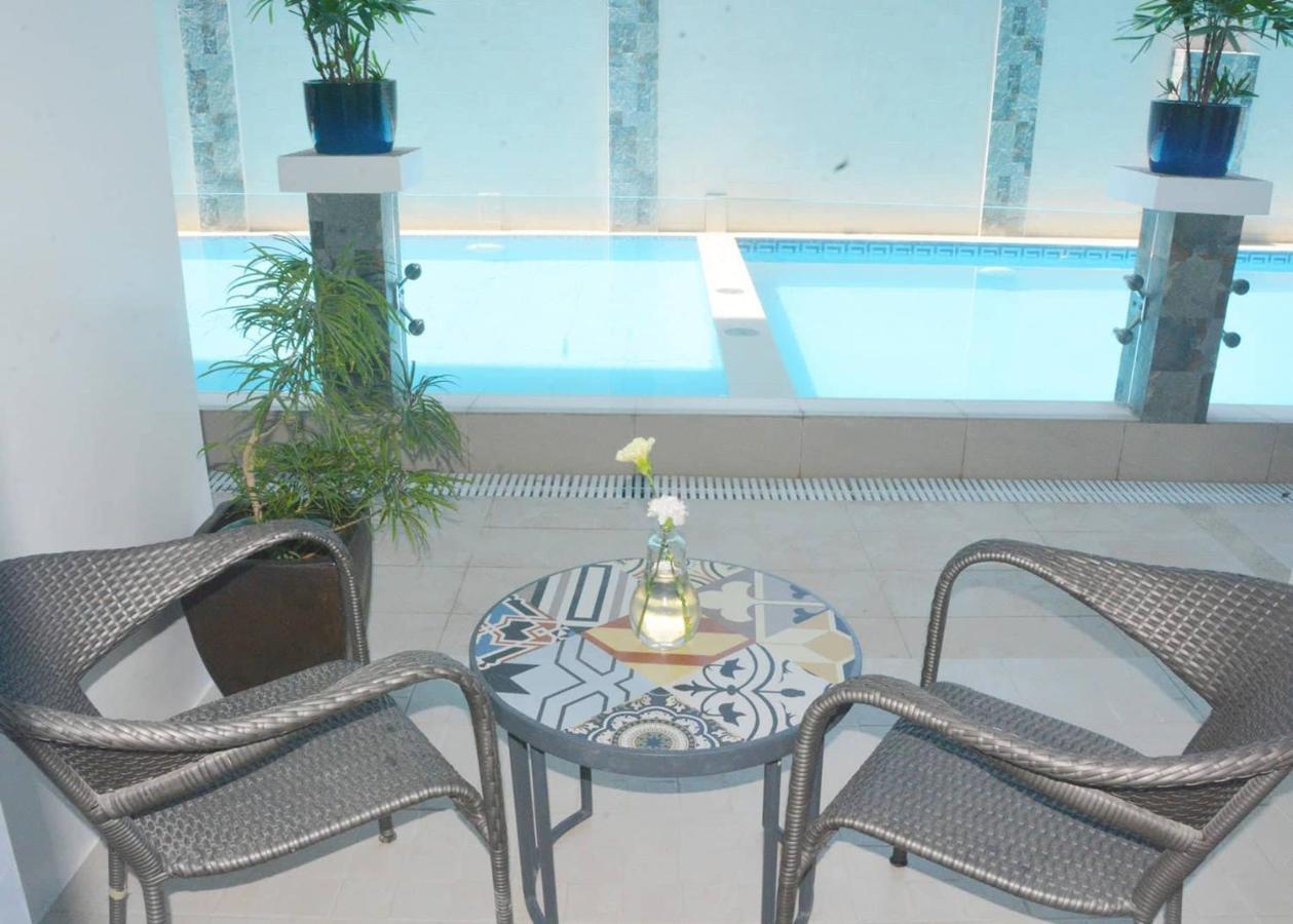 Hotel Commander De Boracay 3*